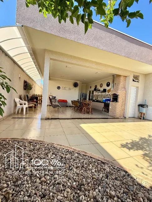 Casa de Condomínio com 3 quartos à venda, 200m2 em Parque Residencial Buona Vita, Sao Jose Do Rio Preto - SP - imagem 4 Foto 4 de Casa de Condomínio com 3 quartos à venda, 200m2 em Parque Residencial Buona Vita, Sao Jose Do Rio Preto - SP