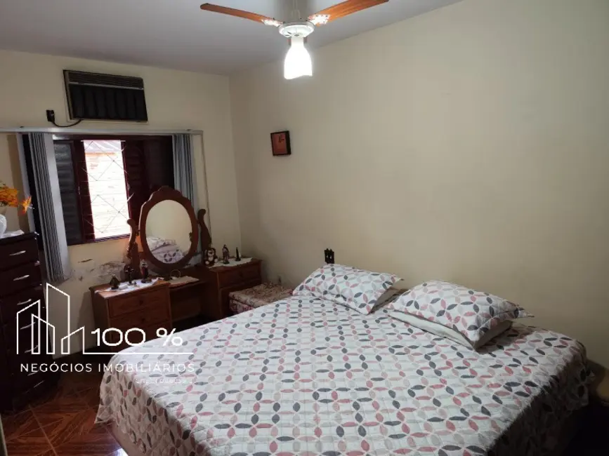 Foto 4 de Casa com 3 quartos à venda, 209m2 em Parque Estoril, Sao Jose Do Rio Preto - SP