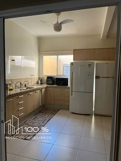 Casa com 3 quartos à venda, 197m2 em Jardim Tarraf II, Sao Jose Do Rio Preto - SP - imagem 6 Foto 6 de Casa com 3 quartos à venda, 197m2 em Jardim Tarraf II, Sao Jose Do Rio Preto - SP