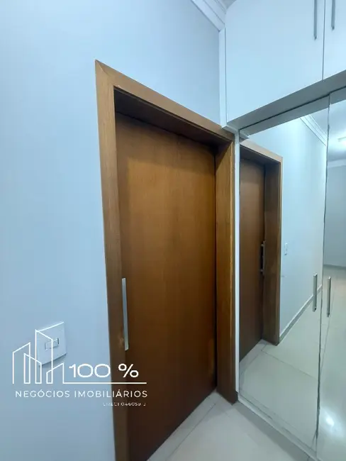 Casa de Condomínio com 3 quartos à venda, 160m2 em Residencial Alta Vista, Sao Jose Do Rio Preto - SP - imagem 5 Foto 5 de Casa de Condomínio com 3 quartos à venda, 160m2 em Residencial Alta Vista, Sao Jose Do Rio Preto - SP