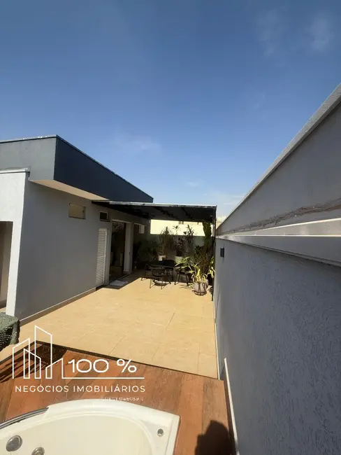 Casa de Condomínio com 3 quartos à venda, 160m2 em Residencial Alta Vista, Sao Jose Do Rio Preto - SP - imagem 2 Foto 2 de Casa de Condomínio com 3 quartos à venda, 160m2 em Residencial Alta Vista, Sao Jose Do Rio Preto - SP