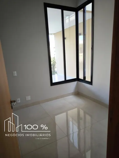 Casa de Condomínio com 3 quartos à venda, 210m2 em Quinta do Lago Residence, Sao Jose Do Rio Preto - SP - imagem 5 Foto 5 de Casa de Condomínio com 3 quartos à venda, 210m2 em Quinta do Lago Residence, Sao Jose Do Rio Preto - SP