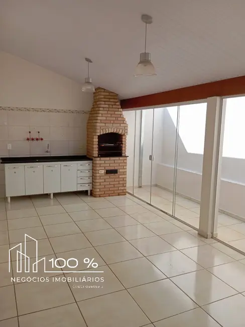 Foto 1 de Casa com 3 quartos à venda, 130m2 em Bady Bassitt - SP