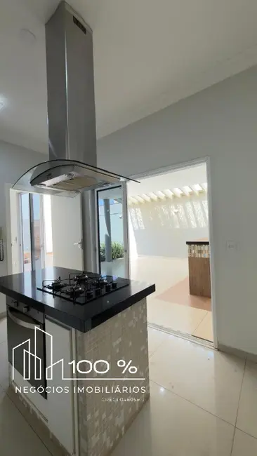 Foto 1 de Casa de Condomínio com 3 quartos à venda, 250m2 em Mirassol - SP