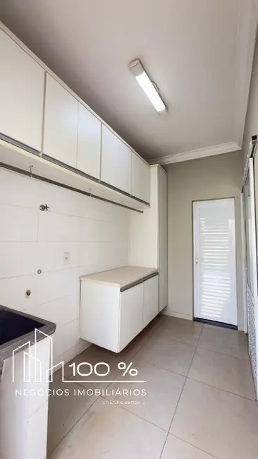 Foto 2 de Casa de Condomínio com 3 quartos à venda, 250m2 em Mirassol - SP