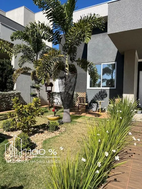 Foto 1 de Casa de Condomínio com 3 quartos à venda, 200m2 em Mirassol - SP