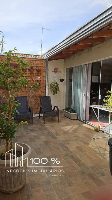 Foto 3 de Casa com 2 quartos à venda, 110m2 em Bady Bassitt - SP