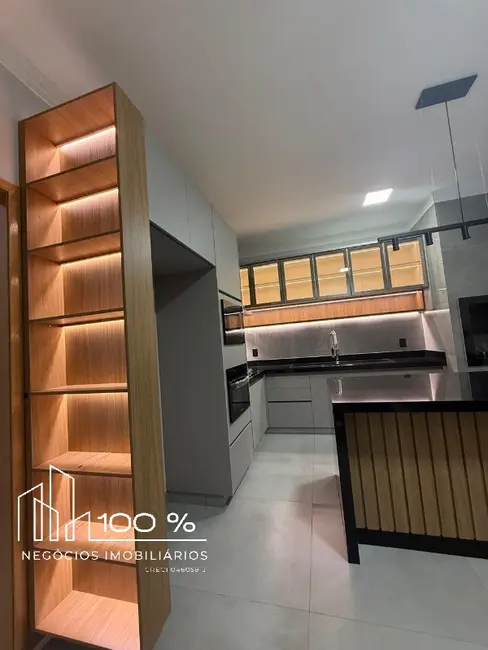 Foto 4 de Casa com 3 quartos à venda, 140m2 em Bady Bassitt - SP