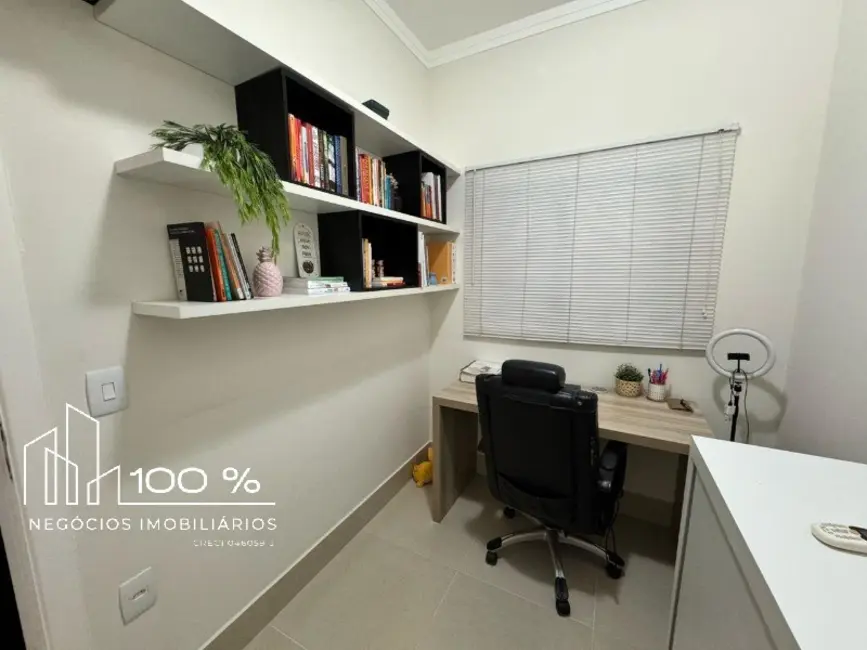 Casa de Condomínio com 3 quartos à venda, 298m2 em Parque Residencial Damha IV, Sao Jose Do Rio Preto - SP - imagem 3 Foto 3 de Casa de Condomínio com 3 quartos à venda, 298m2 em Parque Residencial Damha IV, Sao Jose Do Rio Preto - SP