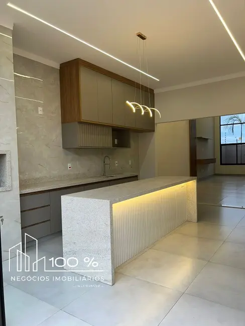 Casa de Condomínio com 3 quartos à venda, 155m2 em Bady Bassitt - SP - imagem 2 Foto 2 de Casa de Condomínio com 3 quartos à venda, 155m2 em Bady Bassitt - SP