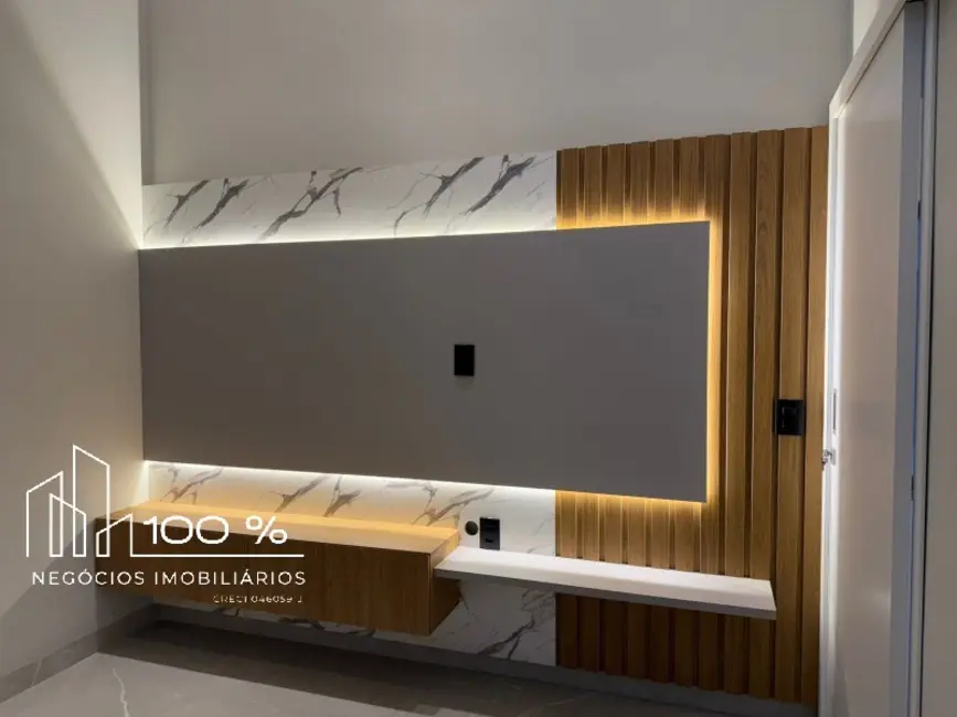 Foto 2 de Casa com 3 quartos à venda, 137m2 em Bady Bassitt - SP