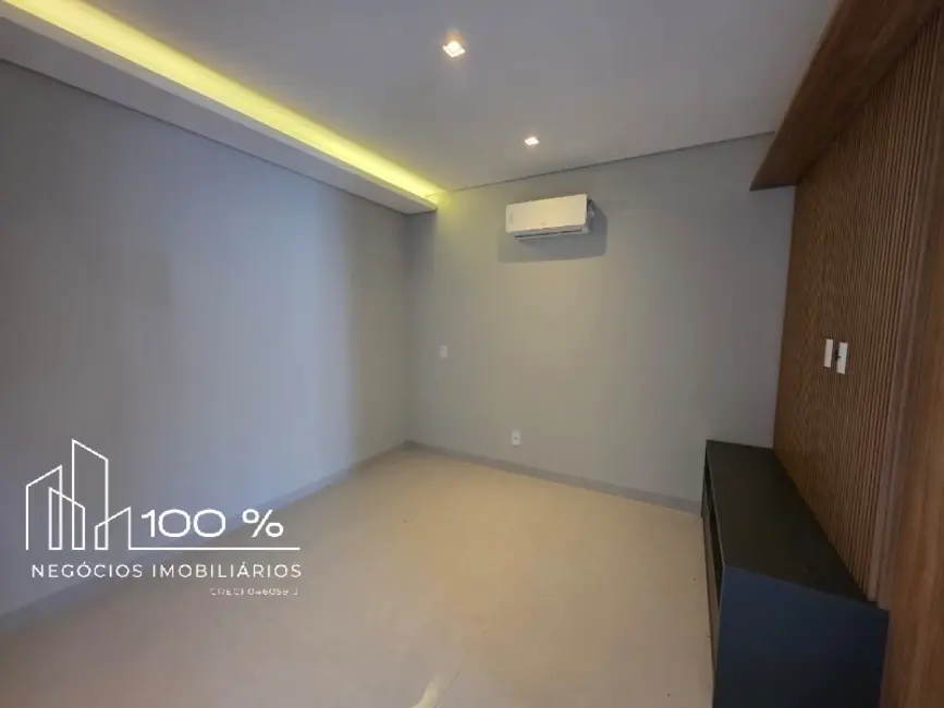 Casa de Condomínio com 3 quartos à venda, 228m2 em Condomínio Vilage La Montagne, Sao Jose Do Rio Preto - SP - imagem 3 Foto 3 de Casa de Condomínio com 3 quartos à venda, 228m2 em Condomínio Vilage La Montagne, Sao Jose Do Rio Preto - SP