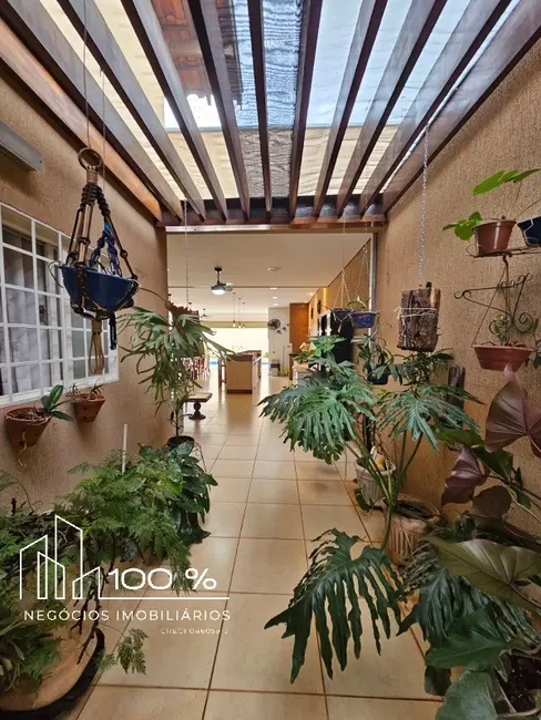 Casa com 3 quartos à venda, 300m2 em Jardim Tarraf, Sao Jose Do Rio Preto - SP - imagem 2 Foto 2 de Casa com 3 quartos à venda, 300m2 em Jardim Tarraf, Sao Jose Do Rio Preto - SP
