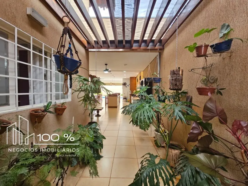 Casa com 3 quartos à venda, 300m2 em Jardim Tarraf, Sao Jose Do Rio Preto - SP - imagem 4 Foto 4 de Casa com 3 quartos à venda, 300m2 em Jardim Tarraf, Sao Jose Do Rio Preto - SP