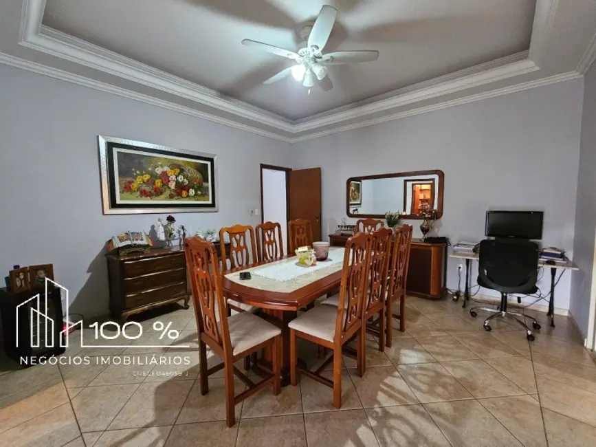 Casa com 3 quartos à venda, 300m2 em Jardim Tarraf, Sao Jose Do Rio Preto - SP - imagem 7 Foto 7 de Casa com 3 quartos à venda, 300m2 em Jardim Tarraf, Sao Jose Do Rio Preto - SP