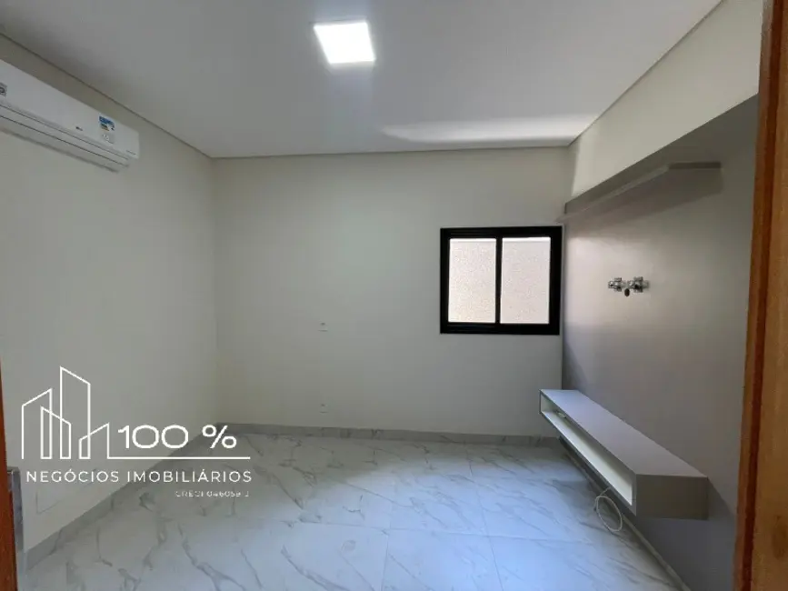 Casa de Condomínio com 3 quartos à venda, 200m2 em Condomínio Vilage La Montagne, Sao Jose Do Rio Preto - SP - imagem 4 Foto 4 de Casa de Condomínio com 3 quartos à venda, 200m2 em Condomínio Vilage La Montagne, Sao Jose Do Rio Preto - SP