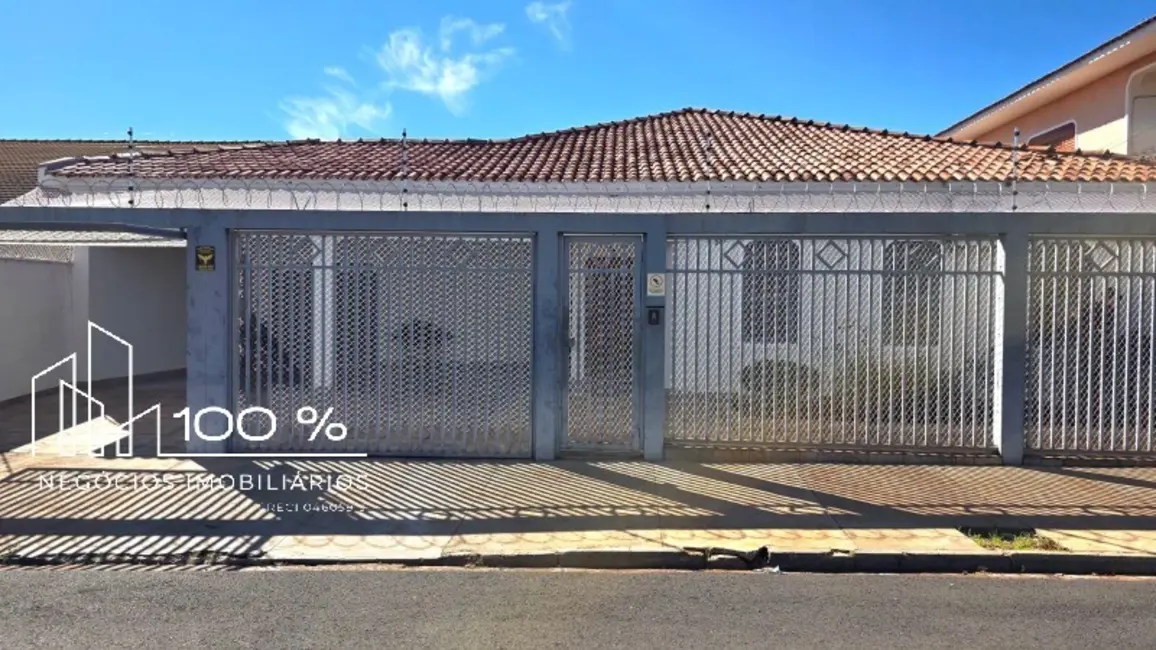 Casa com 4 quartos à venda, 320m2 em Parque Residencial Comendador Mançor Daud, Sao Jose Do Rio Preto - SP - imagem 1 Foto 1 de Casa com 4 quartos à venda, 320m2 em Parque Residencial Comendador Mançor Daud, Sao Jose Do Rio Preto - SP