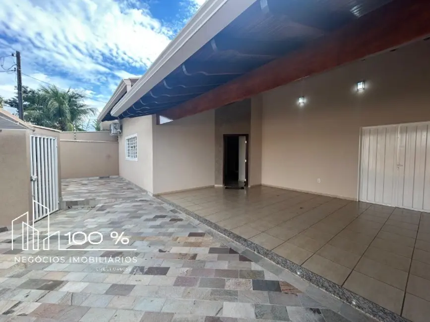 Casa com 3 quartos à venda, 200m2 em Jardim Bordon, Sao Jose Do Rio Preto - SP - imagem 2 Foto 2 de Casa com 3 quartos à venda, 200m2 em Jardim Bordon, Sao Jose Do Rio Preto - SP