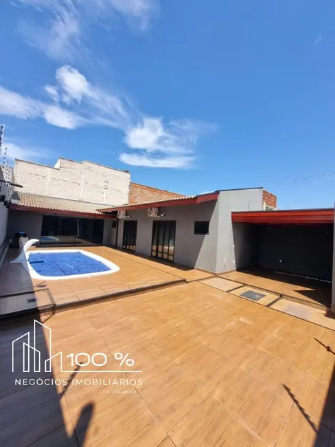 Foto 2 de Casa com 2 quartos à venda, 120m2 em Sao Jose Do Rio Preto - SP