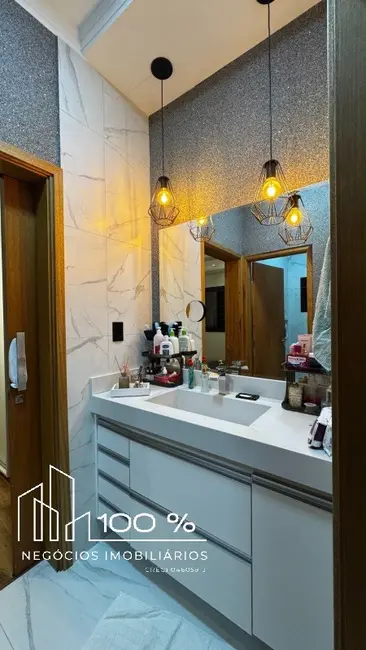 Casa de Condomínio com 4 quartos à venda, 240m2 em Loteamento Recanto do Lago, Sao Jose Do Rio Preto - SP - imagem 7 Foto 7 de Casa de Condomínio com 4 quartos à venda, 240m2 em Loteamento Recanto do Lago, Sao Jose Do Rio Preto - SP