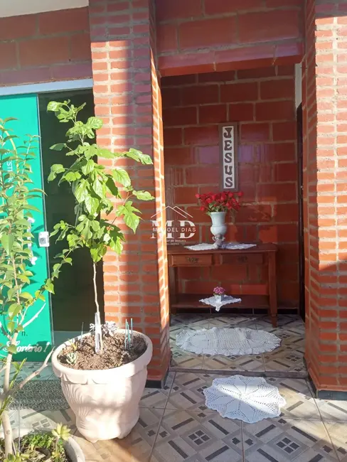 Foto 1 de Casa com 3 quartos à venda, 200m2 em Artur Nogueira - SP