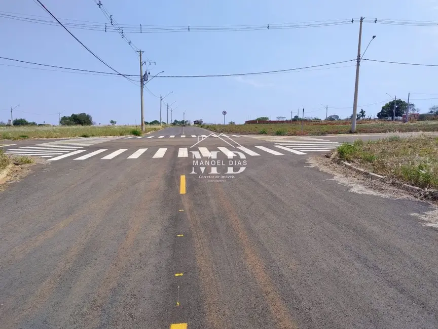Foto 2 de Terreno / Lote à venda, 200m2 em Artur Nogueira - SP