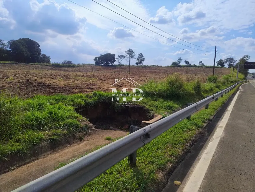 Fazenda / Haras à venda, 28000m2 em Artur Nogueira - SP - imagem 4 Foto 4 de Fazenda / Haras à venda, 28000m2 em Artur Nogueira - SP