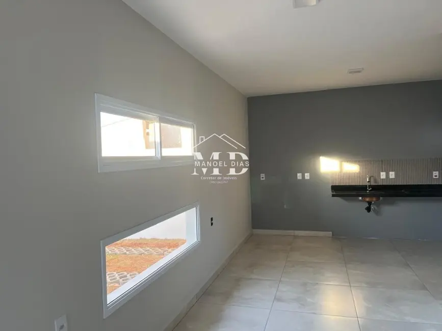 Foto 3 de Casa com 3 quartos à venda, 82m2 em Artur Nogueira - SP