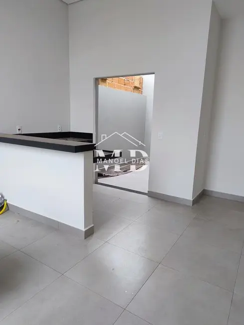 Foto 3 de Casa com 2 quartos à venda, 67m2 em Artur Nogueira - SP