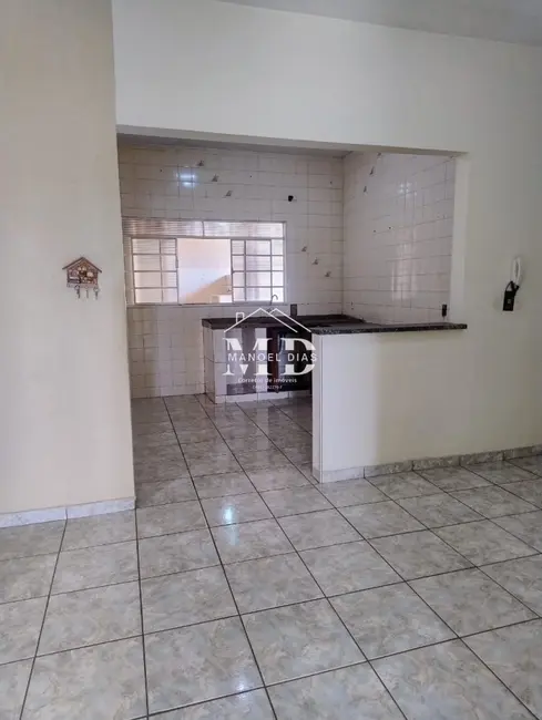 Foto 2 de Casa com 3 quartos à venda, 170m2 em Artur Nogueira - SP