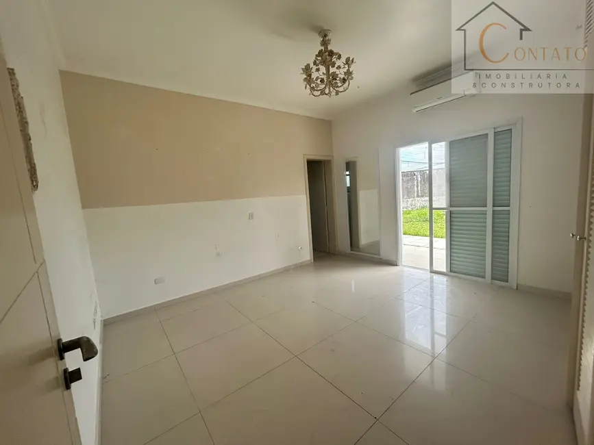 Foto 9 de Casa com 3 quartos à venda, 397m2 em Itanhaem - SP