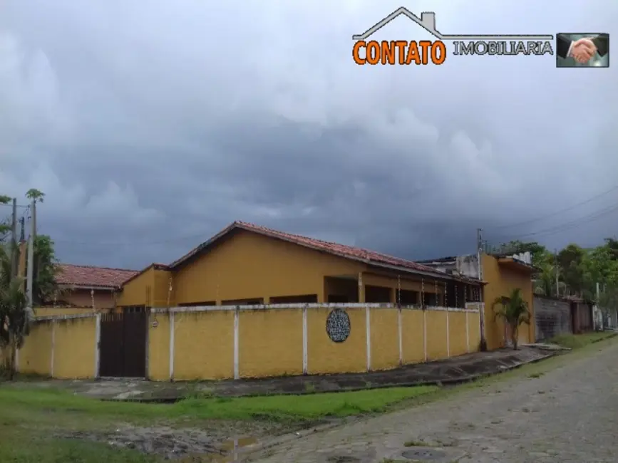Foto 1 de Casa com 3 quartos à venda, 492m2 em Itanhaem - SP