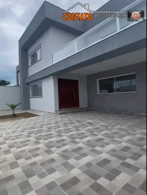 Foto 3 de Casa com 4 quartos à venda, 310m2 em Itanhaem - SP
