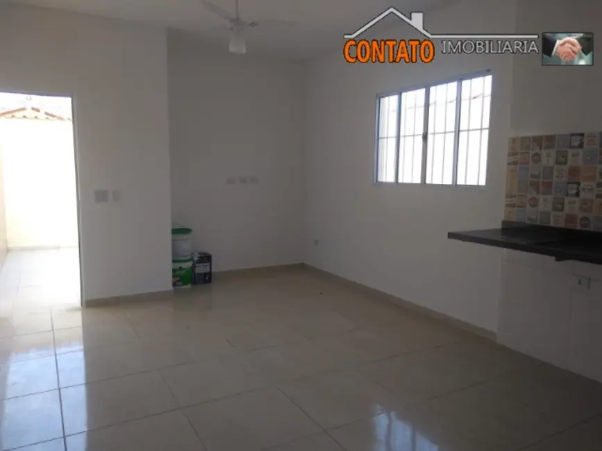 Foto 8 de Casa com 2 quartos à venda, 55m2 em Itanhaem - SP