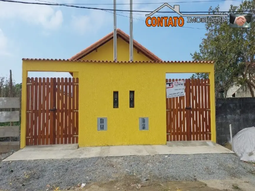 Foto 1 de Casa com 2 quartos à venda, 55m2 em Itanhaem - SP