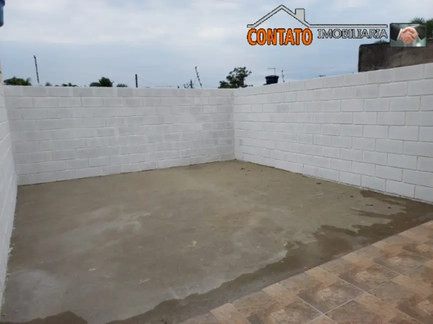 Foto 9 de Casa com 2 quartos à venda, 55m2 em Itanhaem - SP