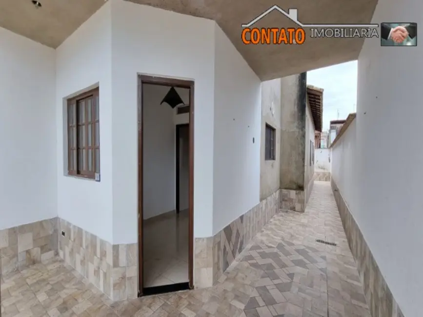 Foto 1 de Casa com 2 quartos à venda, 70m2 em Itanhaem - SP