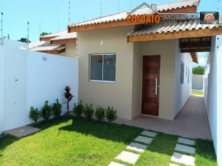 Foto 2 de Casa com 2 quartos à venda, 73m2 em Itanhaem - SP