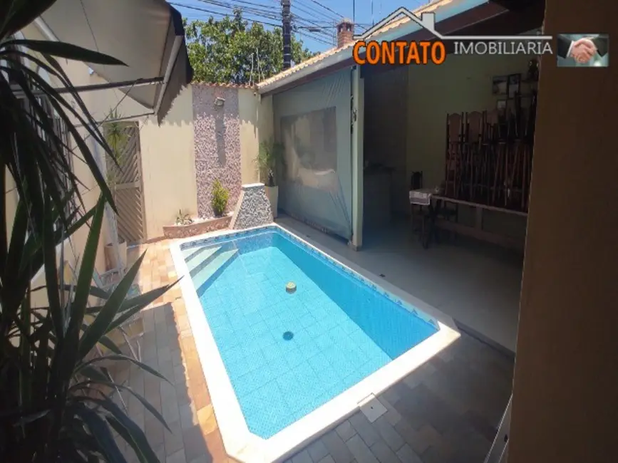 Foto 5 de Casa com 2 quartos à venda, 180m2 em Itanhaem - SP