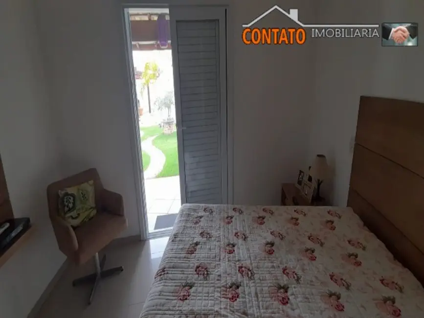 Foto 3 de Casa com 2 quartos à venda, 219m2 em Itanhaem - SP