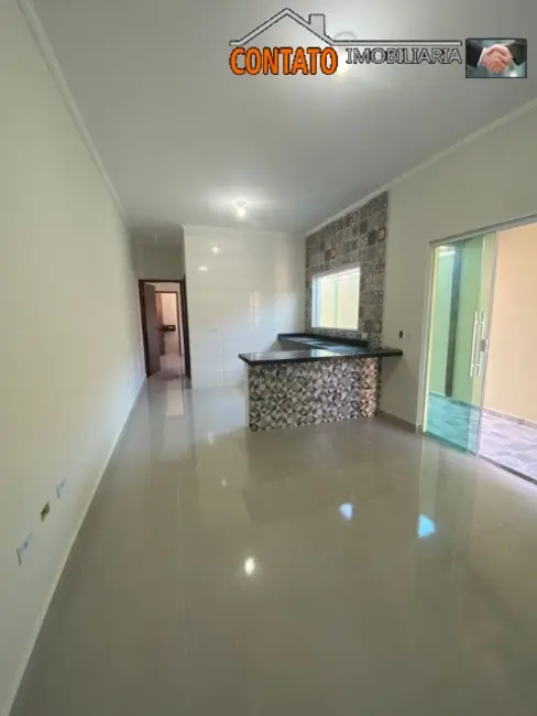 Foto 2 de Casa com 3 quartos à venda, 70m2 em Itanhaem - SP