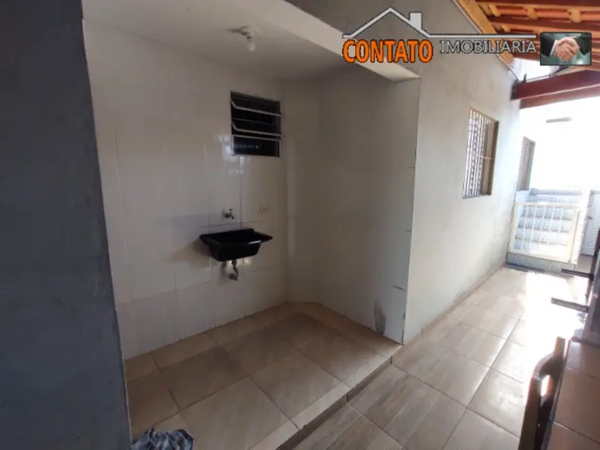 Foto 5 de Casa com 2 quartos à venda, 56m2 em Itanhaem - SP