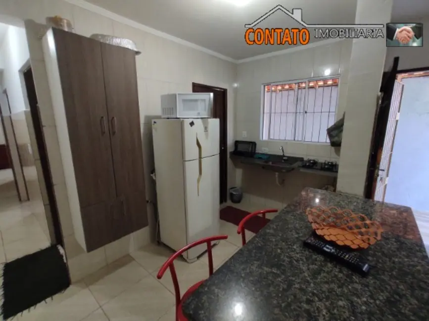 Foto 9 de Casa com 2 quartos à venda, 56m2 em Itanhaem - SP