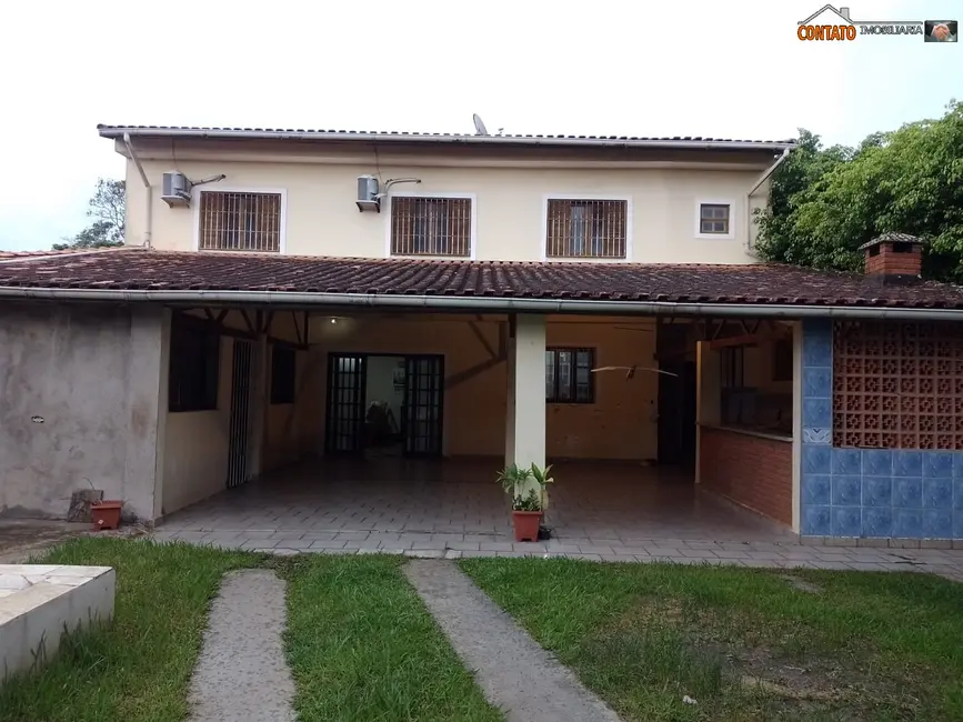 Foto 2 de Casa com 3 quartos à venda, 68m2 em Itanhaem - SP