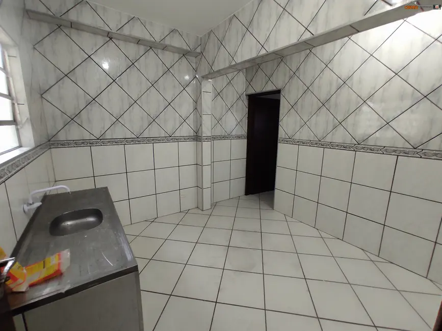 Sala Comercial para alugar, 270m2 em Itanhaem - SP - imagem 9 Foto 9 de Sala Comercial para alugar, 270m2 em Itanhaem - SP