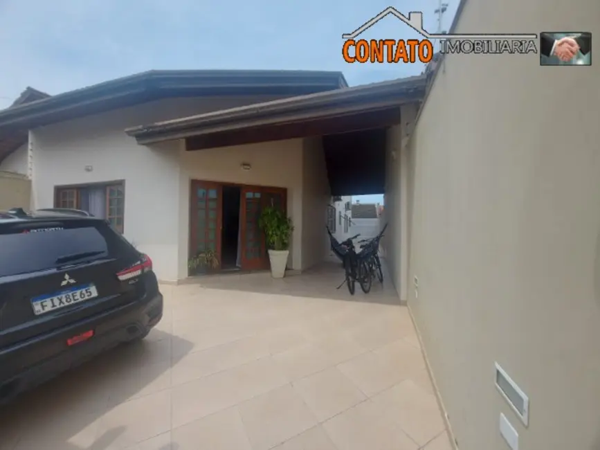 Foto 2 de Casa com 4 quartos à venda, 350m2 em Itanhaem - SP