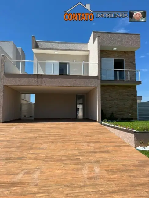 Foto 1 de Casa de Condomínio com 4 quartos à venda, 280m2 em Peruibe - SP