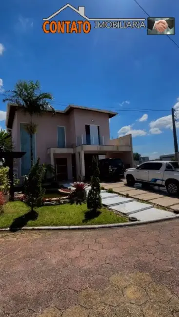 Foto 1 de Casa de Condomínio com 4 quartos à venda, 253m2 em Peruibe - SP