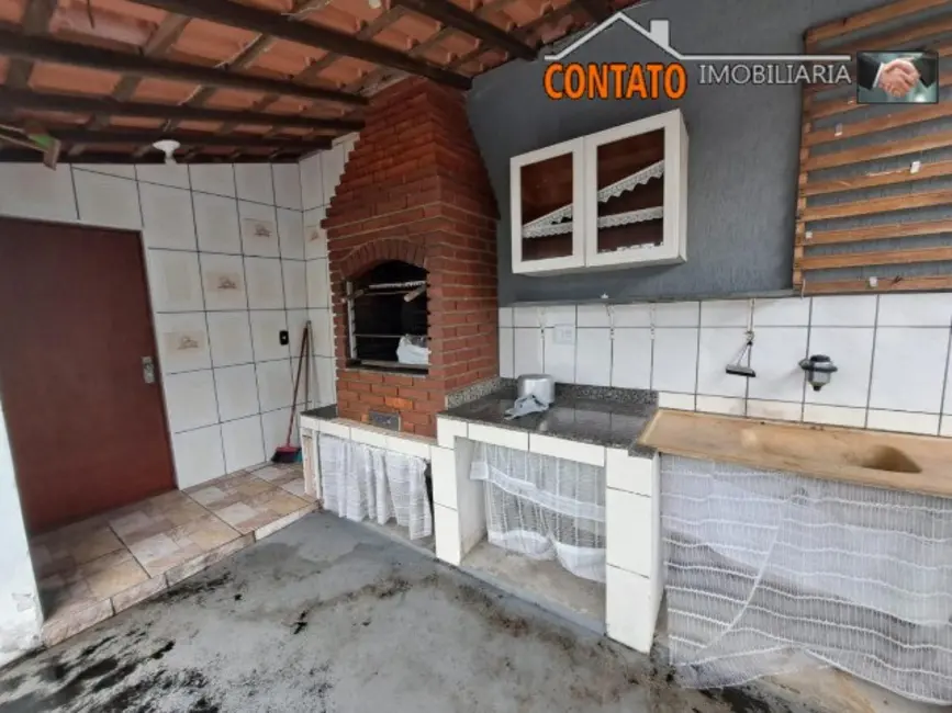Casa com 1 quarto à venda, 95m2 em Itanhaem - SP - imagem 5 Foto 5 de Casa com 1 quarto à venda, 95m2 em Itanhaem - SP