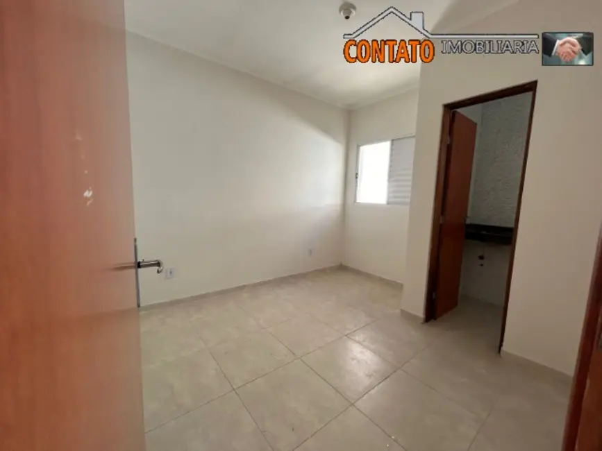 Casa de Condomínio com 2 quartos à venda, 50m2 em Itanhaem - SP - imagem 4 Foto 4 de Casa de Condomínio com 2 quartos à venda, 50m2 em Itanhaem - SP